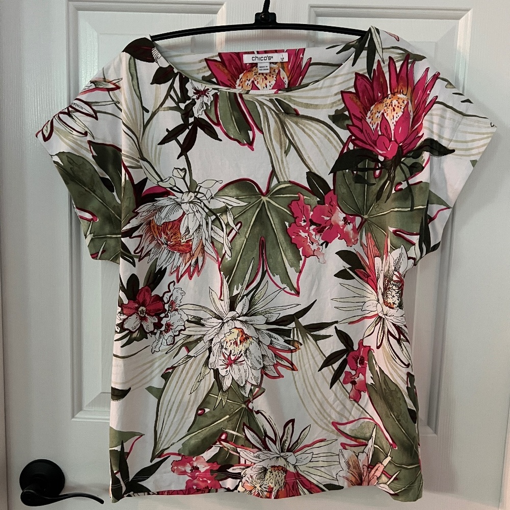 Chicos Floral Modern Cap Sleeve Tee
